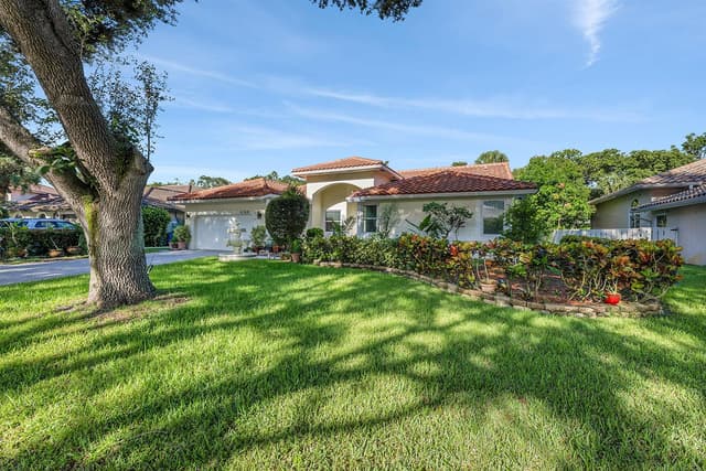 4166 NW 66th Terrace, Coral Springs FL 33067 - Coral Springs, FL - Photo 3