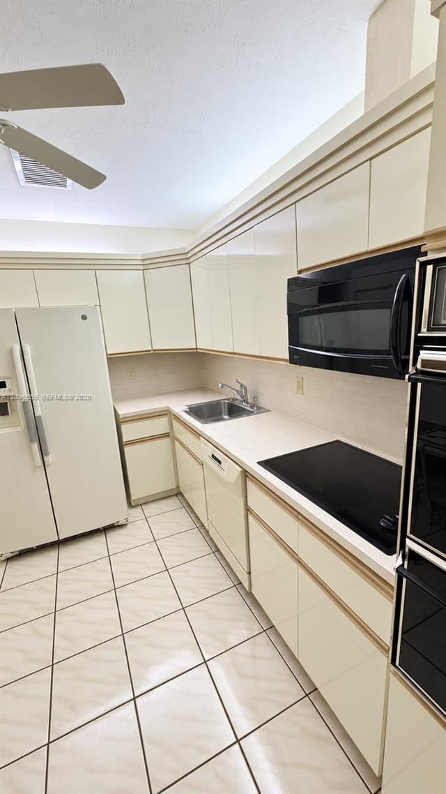 7960 SW 36th Ter, Miami FL 33155 - Miami, FL - Photo 6