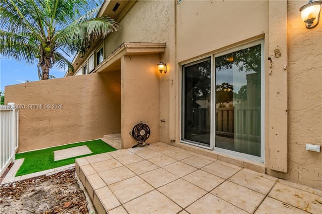 1455 NW 80th Ave # J, Margate FL 33063 - Margate, FL - Photo 6