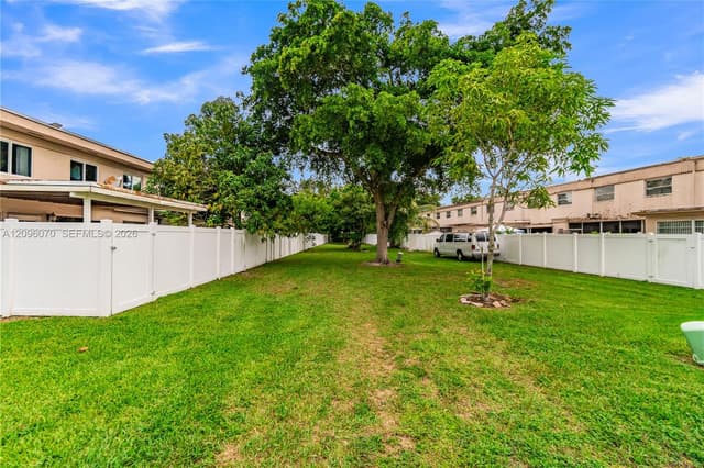 1455 NW 80th Ave # J, Margate FL 33063 - Margate, FL - Photo 5