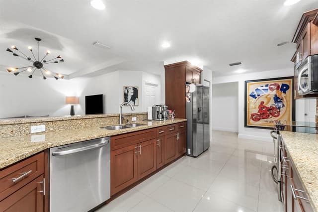 6387 Eastpointe Pines Street, Palm Beach Gardens FL 33418 - Palm Beach Gardens, FL - Photo 3