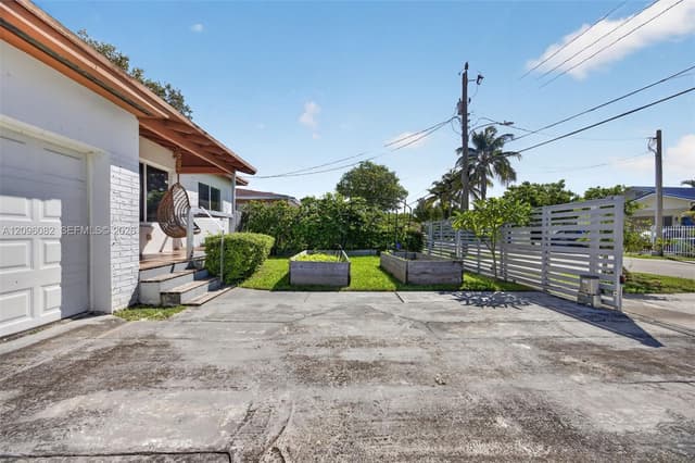2611 SW 19th Ter, Miami FL 33145 - Miami, FL - Photo 5