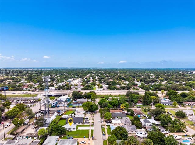 6136 Grant St, Hollywood FL 33024 - Hollywood, FL - Photo 4