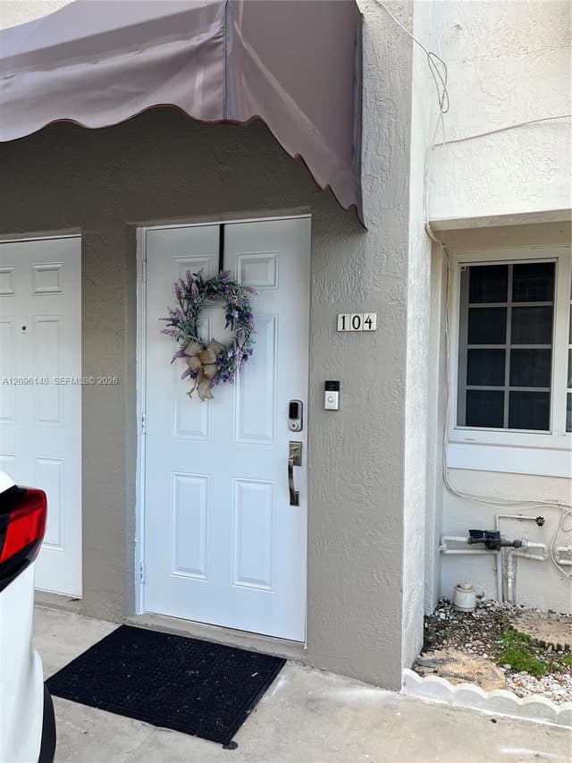 12035 SW 14th St # 104, Miami FL 33184 - Miami, FL - Photo 5