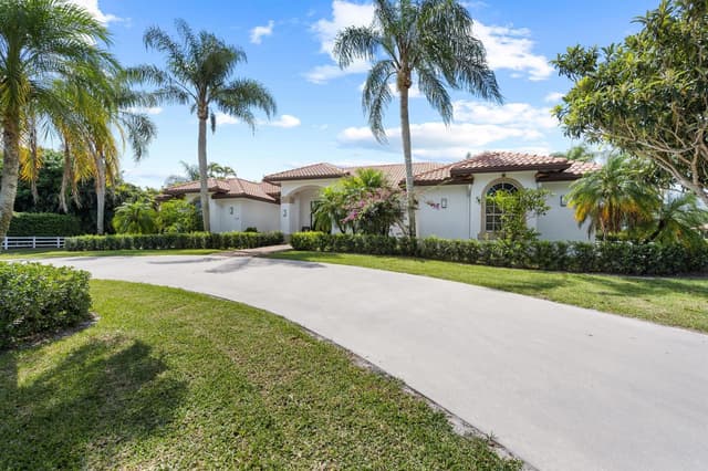 14883 Equestrian Way, Wellington FL 33414 - Wellington, FL - Photo 3