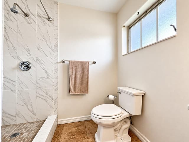 2920 CROSLEY Drive E, West Palm Beach FL 33415 - West Palm Beach, FL - Photo 7
