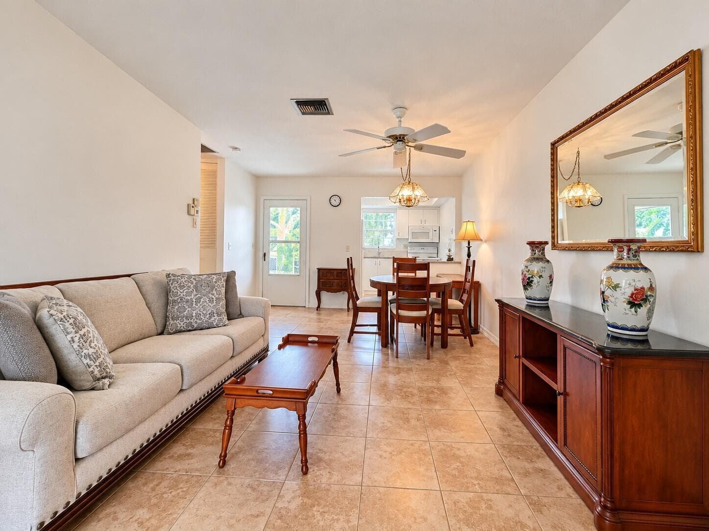 2920 CROSLEY Drive E, West Palm Beach FL 33415 - West Palm Beach, FL - Photo 1