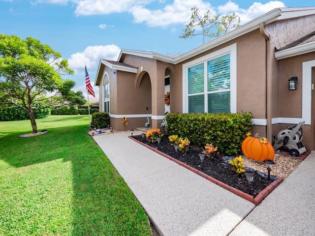 1169 MOURNING DOVE Lane, Wellington FL 33414 - Wellington, FL - Photo 2