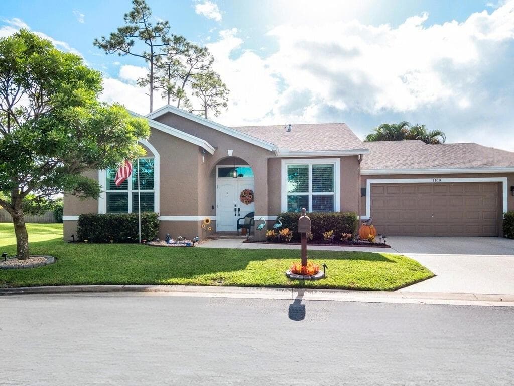 1169 MOURNING DOVE Lane, Wellington FL 33414 - Wellington, FL - Photo 1