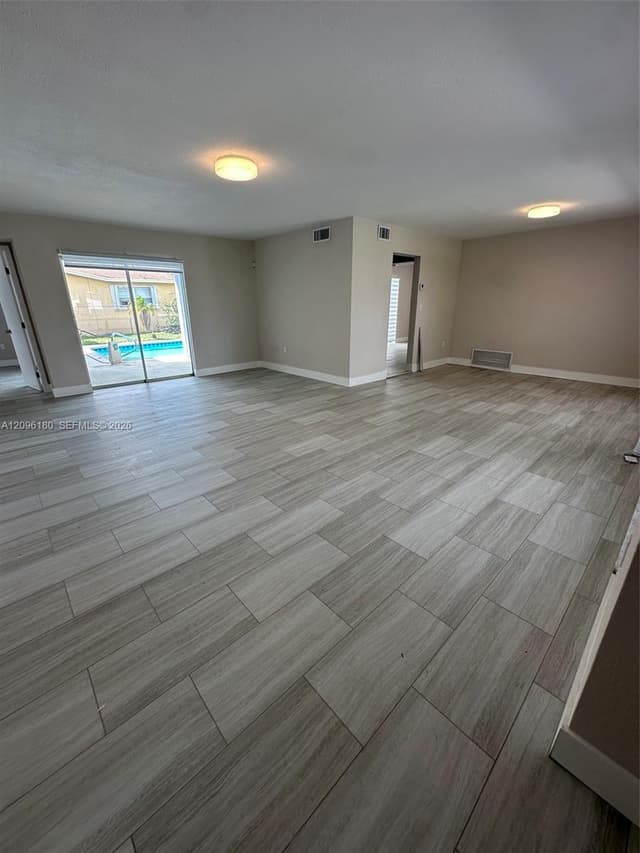 3608 Island Dr, Miramar FL 33023 - Miramar, FL - Photo 4