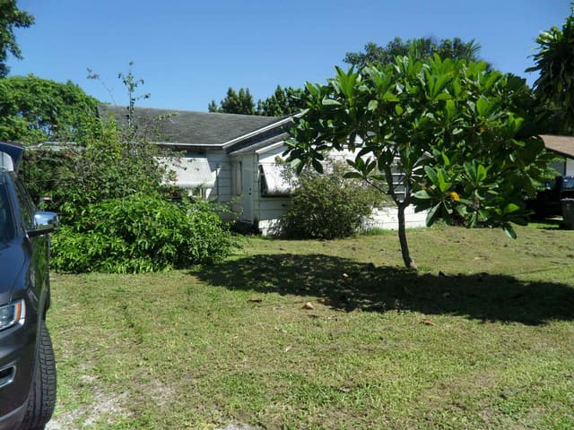 4639 SUNSET Lane, West Palm Beach FL 33415 - West Palm Beach, FL - Photo 2