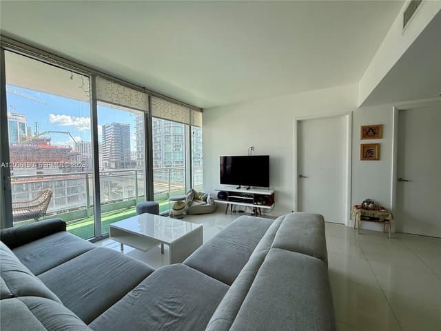92 SW 3rd St # 1104, Miami FL 33130 - Miami, FL - Photo 4