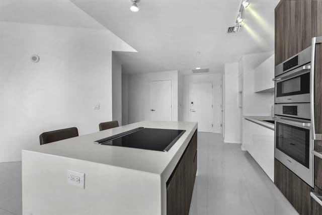 851 NE 1ST Avenue # 1002, Miami FL 33132 - Miami, FL - Photo 6