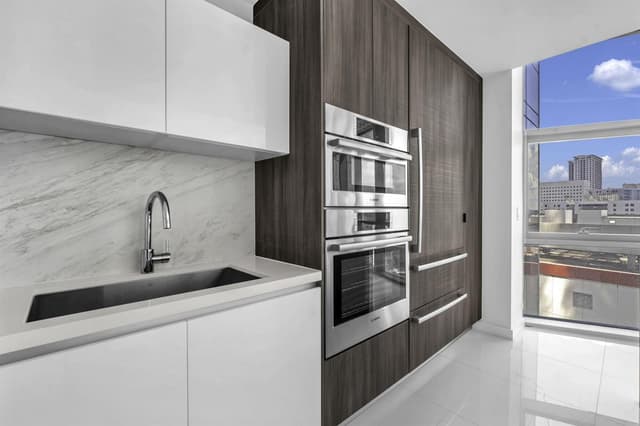 851 NE 1ST Avenue # 1002, Miami FL 33132 - Miami, FL - Photo 7