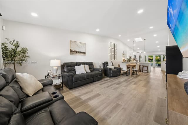 7823 SW 148th Ave, Miami FL 33193 - Miami, FL - Photo 2