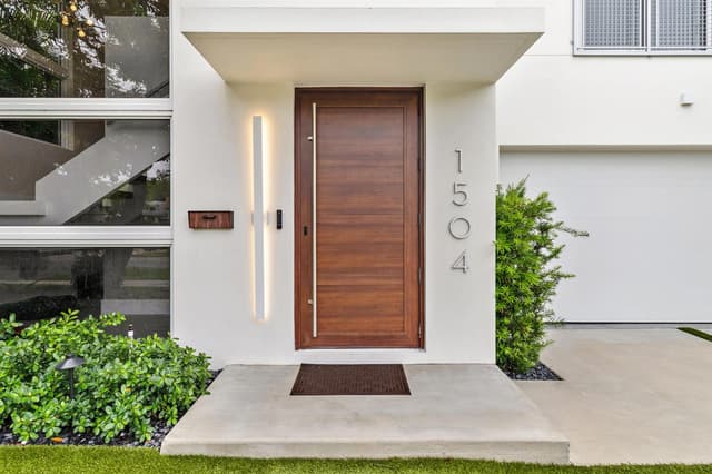 1504 NE 6TH Court, Fort Lauderdale FL 33304 - Fort Lauderdale, FL - Photo 3