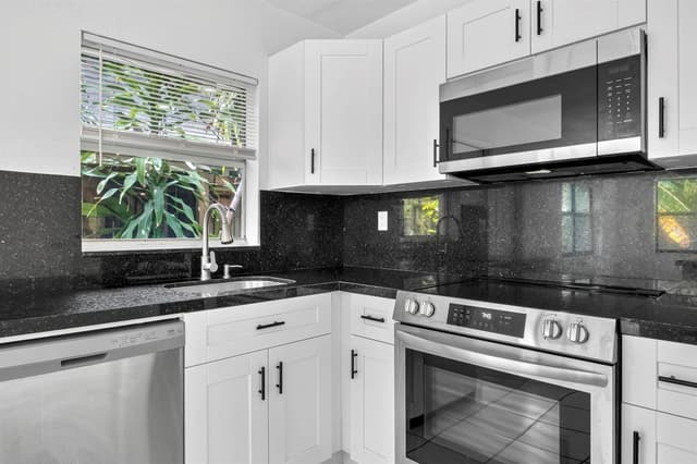 1515 NW 8TH Avenue, Fort Lauderdale FL 33311 - Fort Lauderdale, FL - Photo 6
