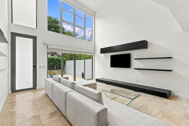 1703 NE 5TH Court # 1703, Fort Lauderdale FL 33301 - Fort Lauderdale, FL - Photo 5