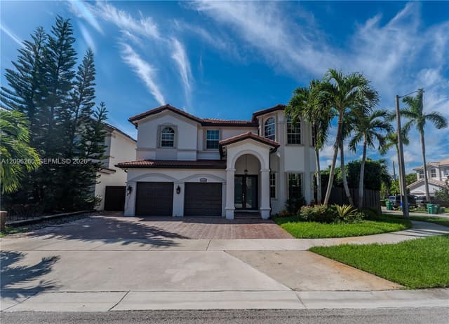 11530 NW 82nd Ter, Doral FL 33178 - Doral, FL - Photo 2