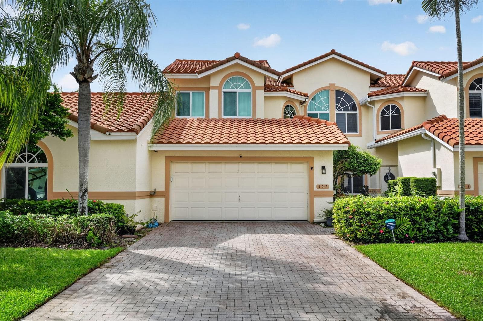 457 W PALM AIRE Drive # 457, Pompano Beach FL 33069 - Pompano Beach, FL - Photo 1