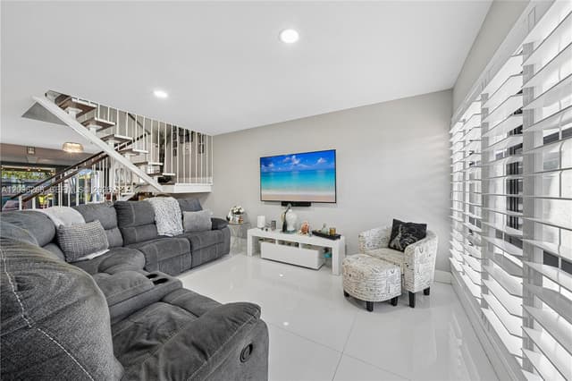 6526 Kendale Lakes Dr # 1410, Miami FL 33183 - Miami, FL - Photo 6