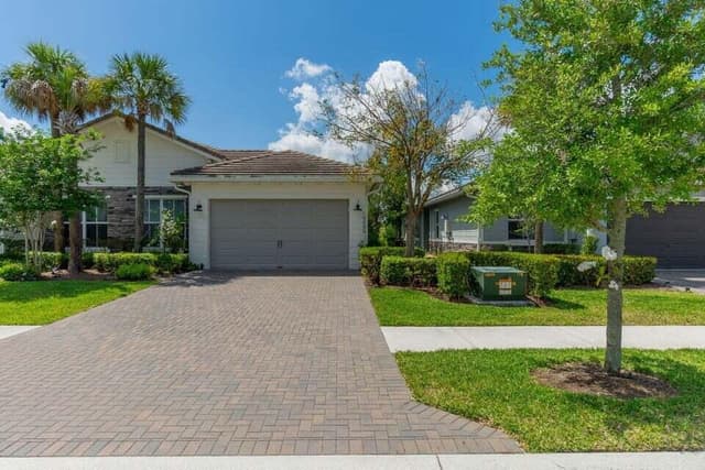 19546 Weathervane Way, Loxahatchee FL 33470 - Loxahatchee, FL - Photo 2