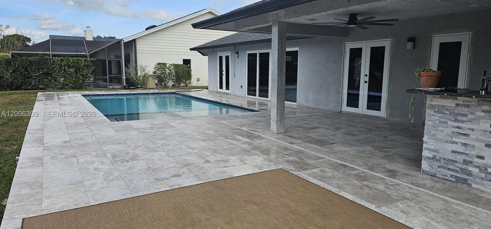 712 Juniper Pl, Wellington FL 33414 - Wellington, FL - Photo 1