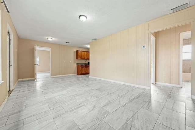 816 NE 22ND Street, Belle Glade FL 33430 - Belle Glade, FL - Photo 4