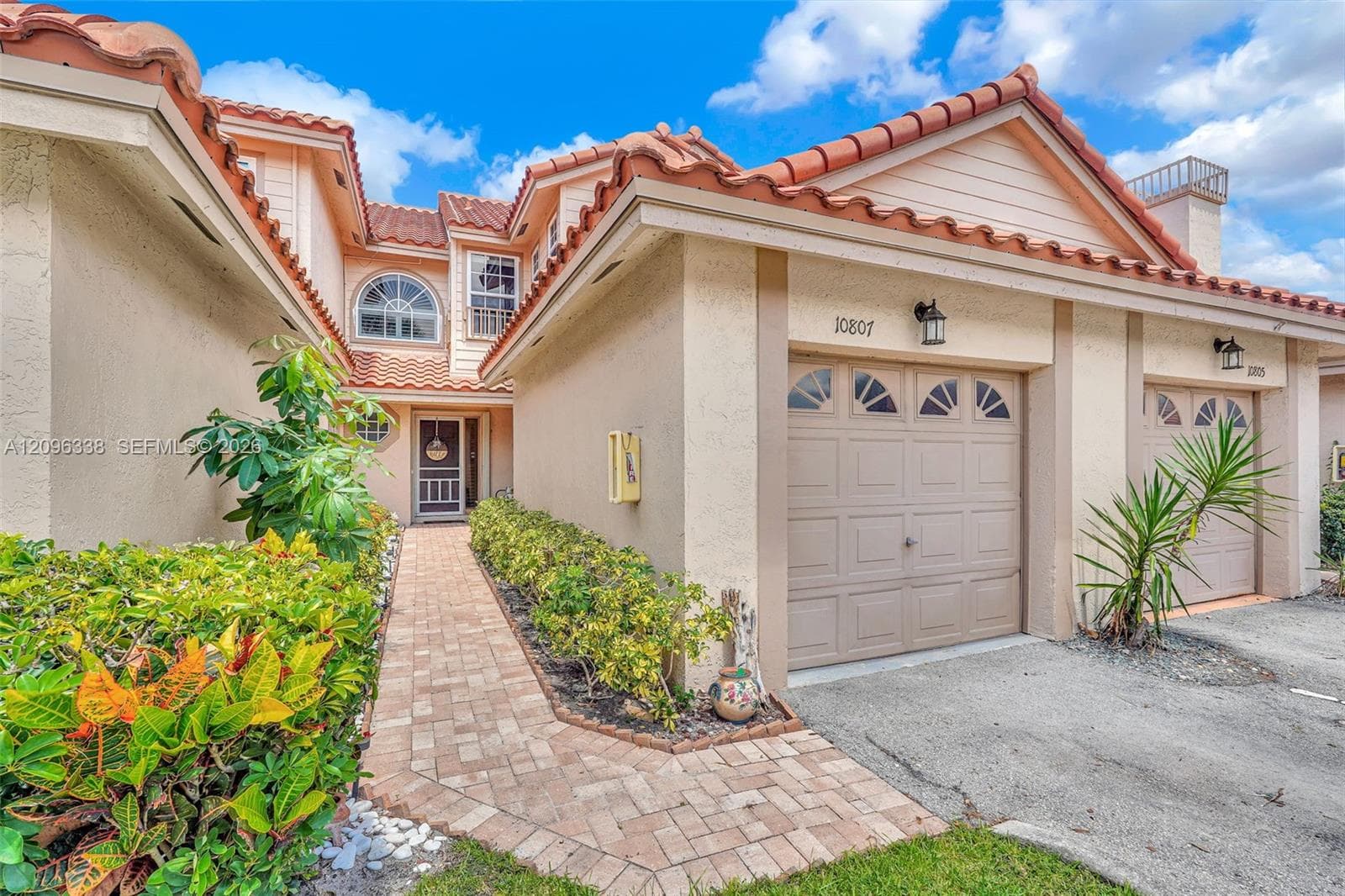 10807 Cypress Glen Dr # 10807, Coral Springs FL 33071 - Coral Springs, FL - Photo 1