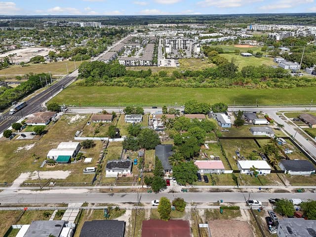 26650 SW 138th Ct, Homestead FL 33032 - Homestead, FL - Photo 2