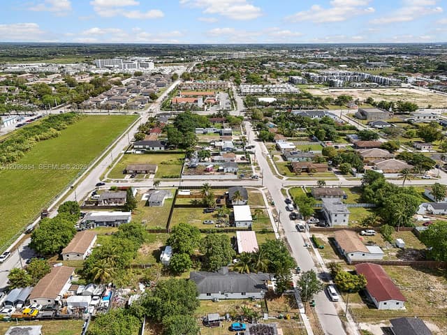 26650 SW 138th Ct, Homestead FL 33032 - Homestead, FL - Photo 5