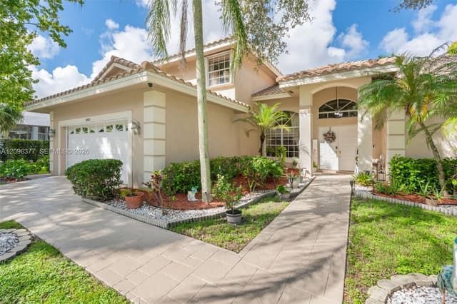 4960 NW 106th Ave, Coral Springs FL 33076 - Coral Springs, FL - Photo 4