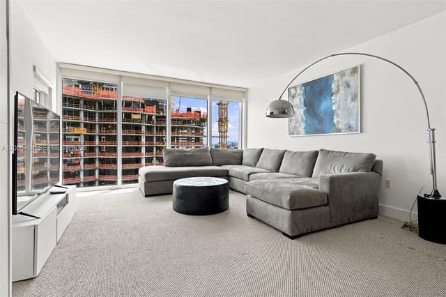 10275 Collins Ave # 1412, Bal Harbour FL 33154 - Bal Harbour, FL - Photo 2