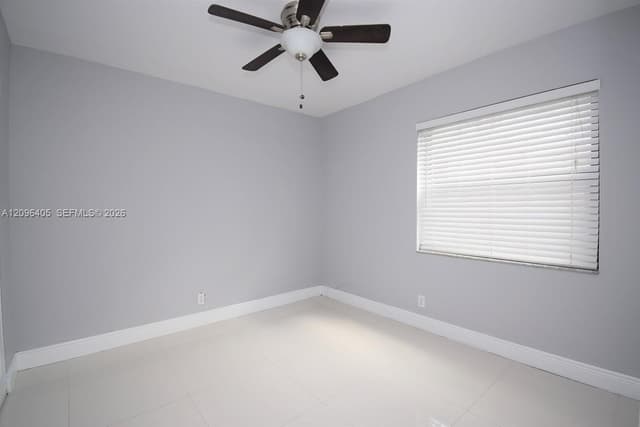 14 Chestnut Cir, Cooper City FL 33026 - Cooper City, FL - Photo 3