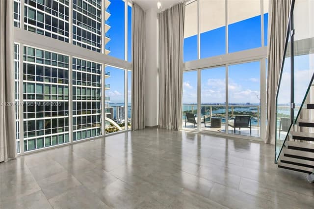 1040 Biscayne Blvd # 3704, Miami FL 33132 - Miami, FL - Photo 3