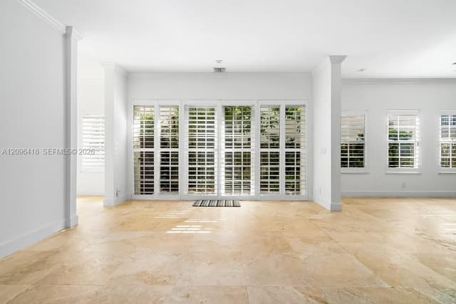 2709 NE 15th St, Fort Lauderdale FL 33304 - Fort Lauderdale, FL - Photo 3
