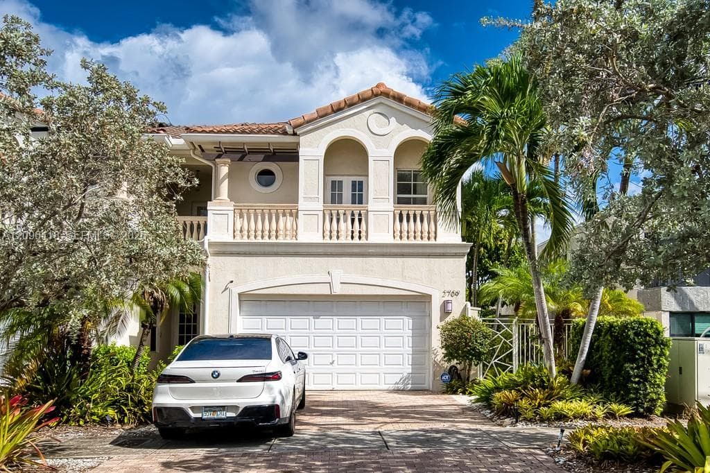 2709 NE 15th St, Fort Lauderdale FL 33304 - Fort Lauderdale, FL - Photo 1