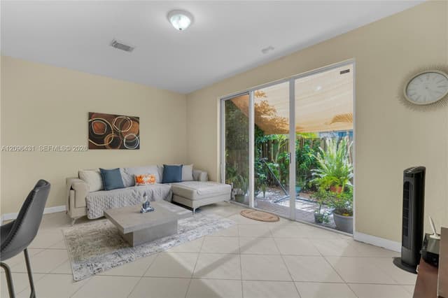 11402 SW 137th Pl, Miami FL 33186 - Miami, FL - Photo 5
