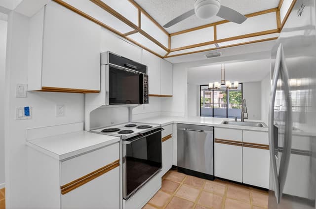 1850 Homewood Boulevard # 2140, Delray Beach FL 33445 - Delray Beach, FL - Photo 7