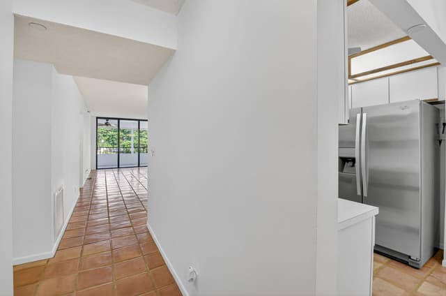 1850 Homewood Boulevard # 2140, Delray Beach FL 33445 - Delray Beach, FL - Photo 3
