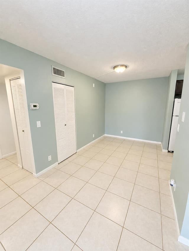 3253 NW 104th Avenue, Coral Springs FL 33065 - Coral Springs, FL - Photo 6