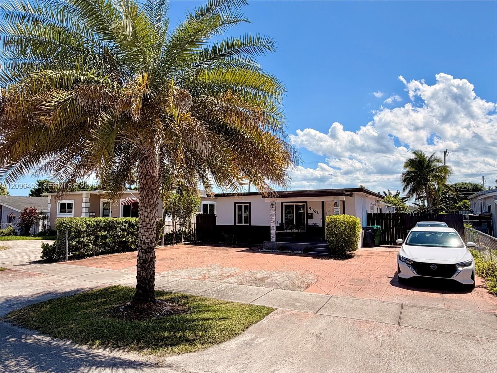 9360 SW 37th St, Miami FL 33165 - Miami, FL - Photo 1