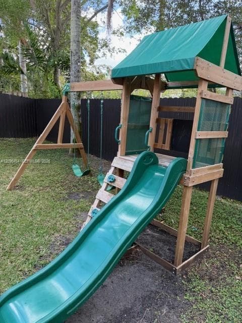 15856 NW 12th Ct, Pembroke Pines FL 33028 - Pembroke Pines, FL - Photo 3