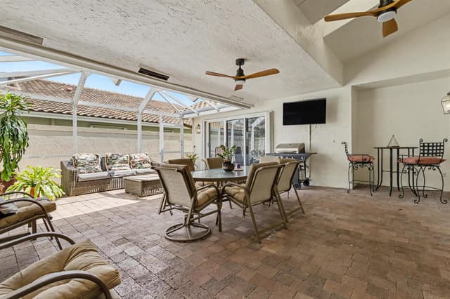 7021 FALLS Road E, Boynton Beach FL 33437 - Boynton Beach, FL - Photo 2