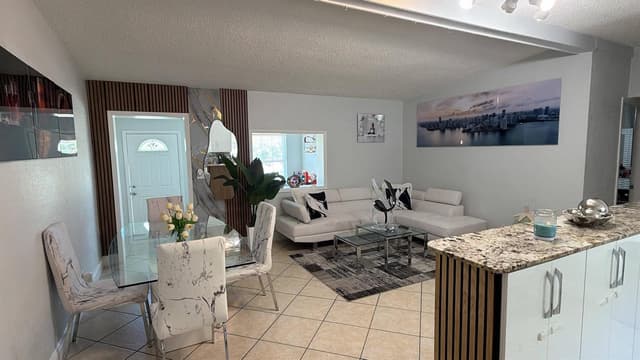 3275 ORANGE Street, Boynton Beach FL 33435 - Boynton Beach, FL - Photo 2