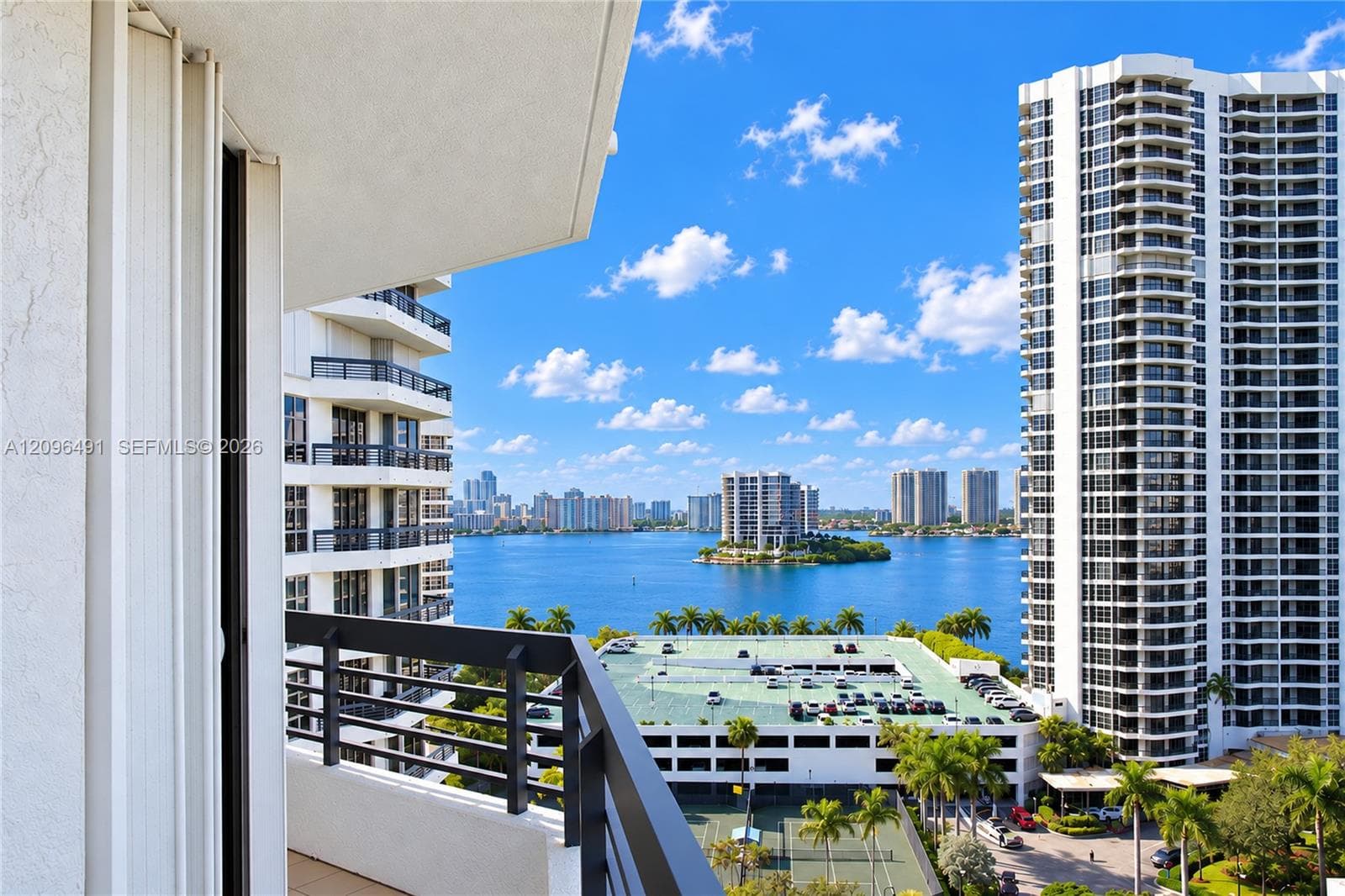 3500 Mystic Pointe Dr # 1503, Aventura FL 33180