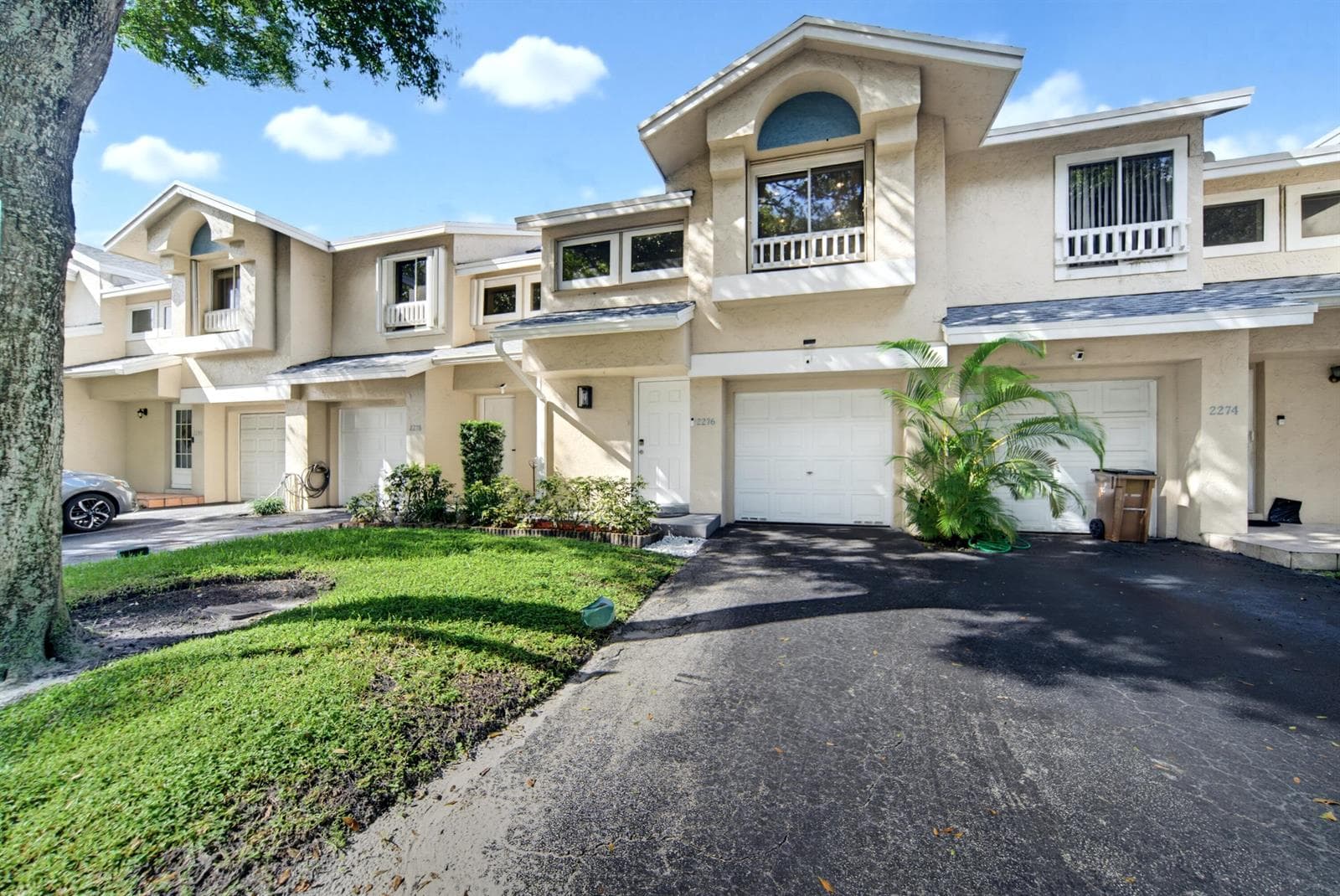 2276 DISCOVERY Circle W # 2276, Deerfield Beach FL 33442 - Deerfield Beach, FL - Photo 1