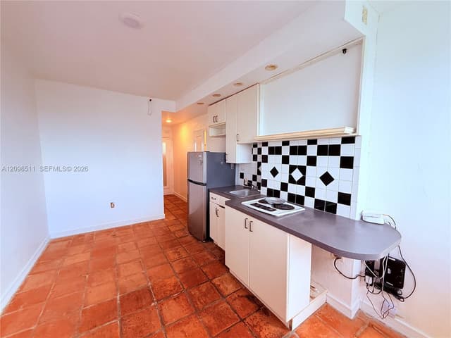 255 W 24th St # 435, Miami Beach FL 33140 - Miami Beach, FL - Photo 6