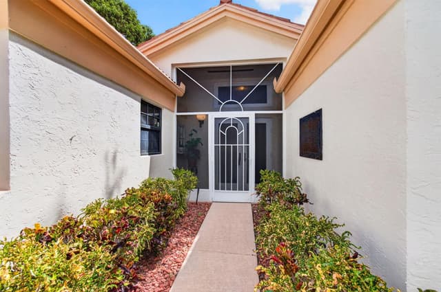 4691 Yardarm Lane, Boynton Beach FL 33436 - Boynton Beach, FL - Photo 2