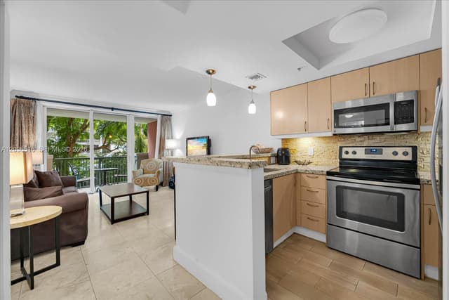 2951 S Bayshore Dr # 307, Miami FL 33133 - Miami, FL - Photo 5